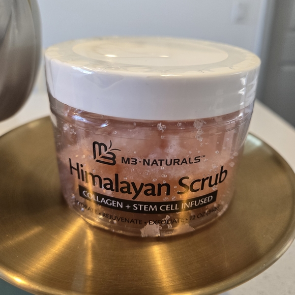 M3 Naturals Anti-Cellulite Set | Himalayan Scrub + Massage Oil | NEW Sealed - Picture 2 of 7